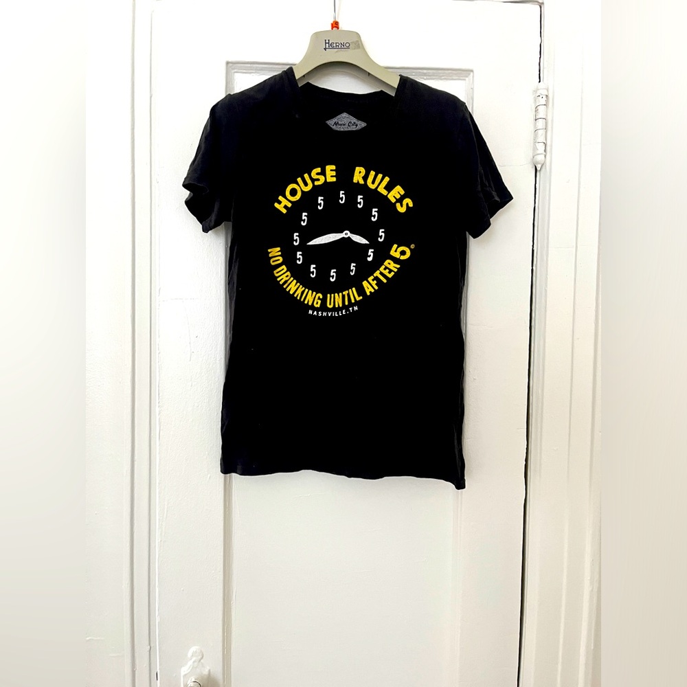 Nashville drinking t-shirt women’s small